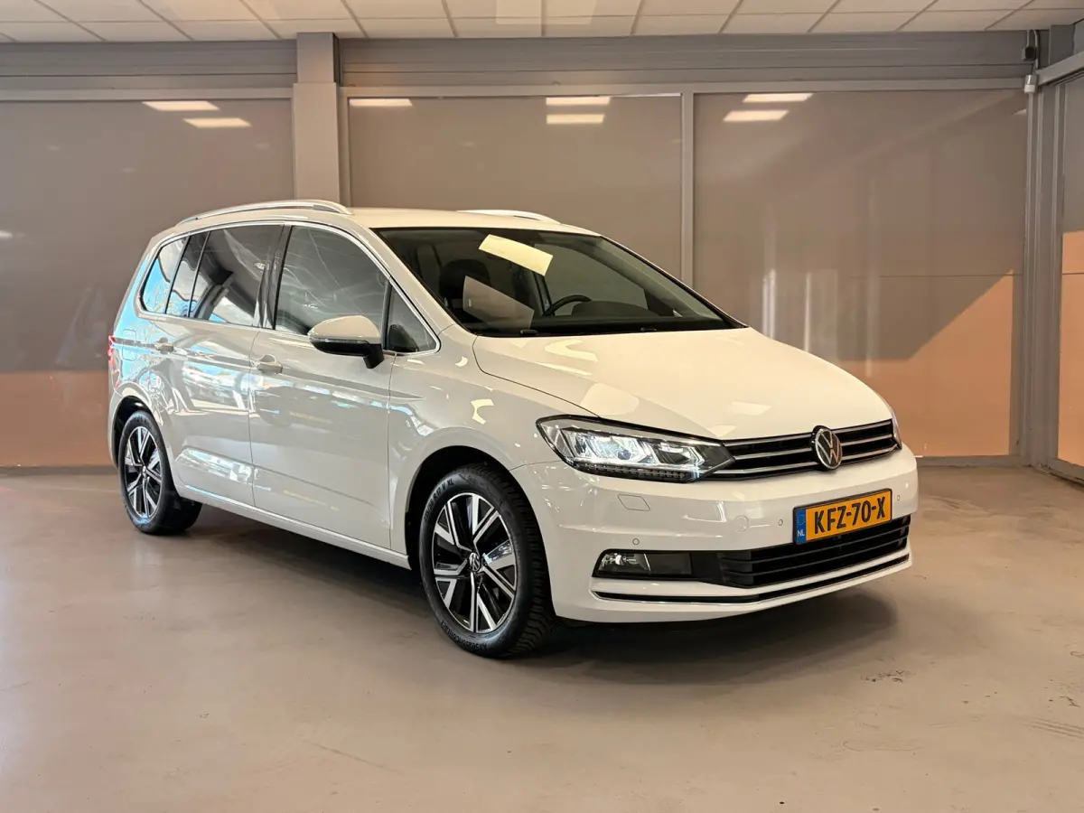 1.5 TSI Highline 7p | LED | ELEKT.- ACHTERKLEP | CAMERA |