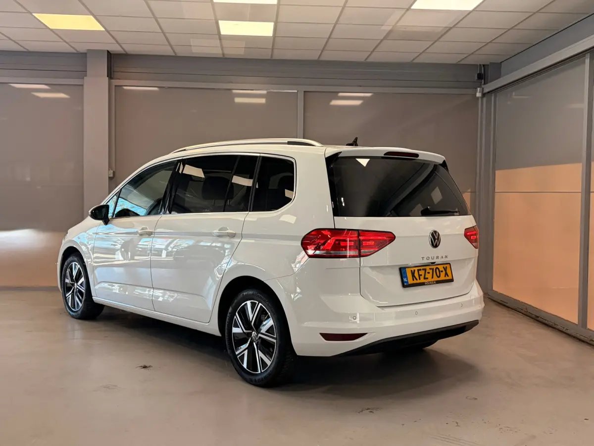 1.5 TSI Highline 7p | LED | ELEKT.- ACHTERKLEP | CAMERA |