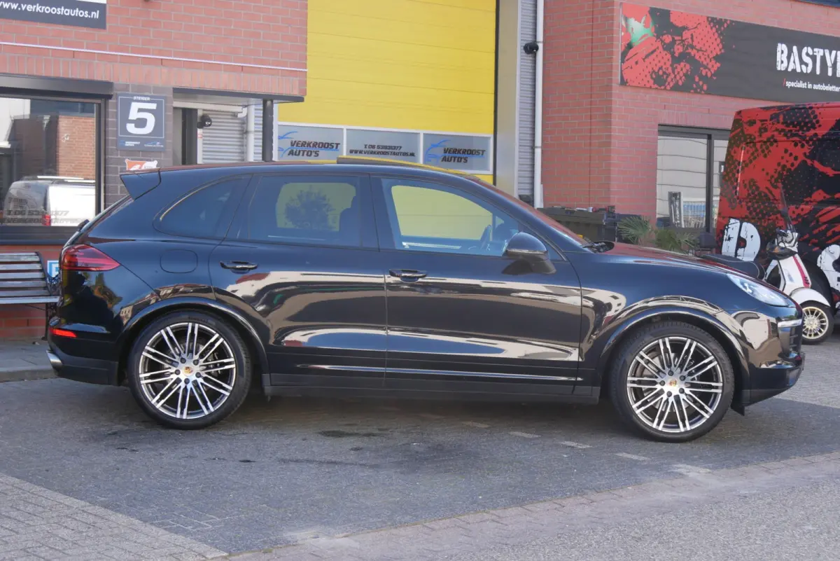 3.0 S E-Hybrid.luchtv panodak.zeer correct .org ned