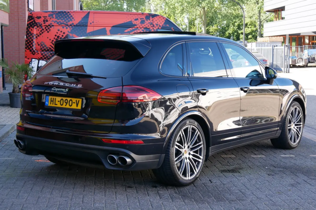 3.0 S E-Hybrid.luchtv panodak.zeer correct .org ned