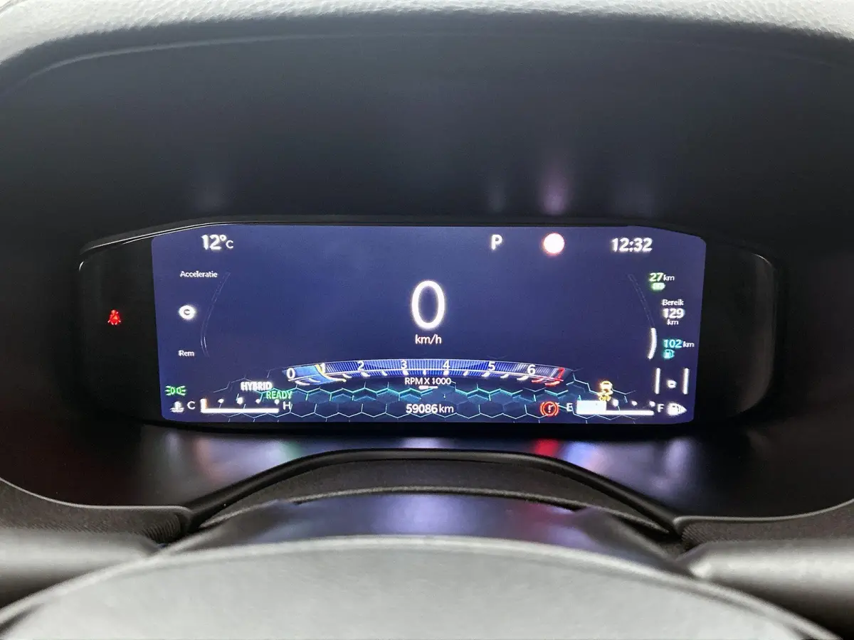 4xe Plug-in Hybrid Upland 240pk Automaat | Navigatie | Adaptieve Cruise Control | 18"LMV | LED | Keyless Entry/Start | Camera | Apple Carplay/Android Auto |