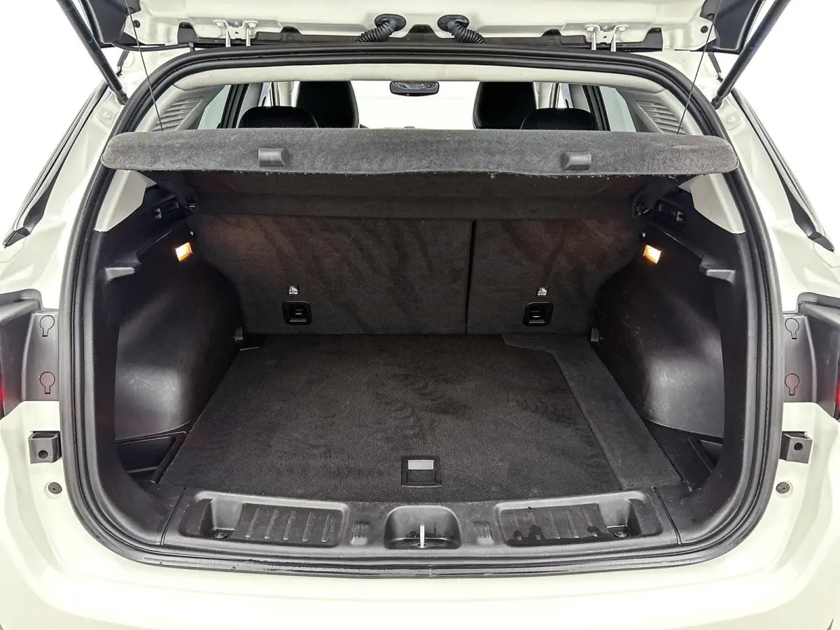 4xe Plug-in Hybrid Upland 240pk Automaat | Navigatie | Adaptieve Cruise Control | 18"LMV | LED | Keyless Entry/Start | Camera | Apple Carplay/Android Auto |