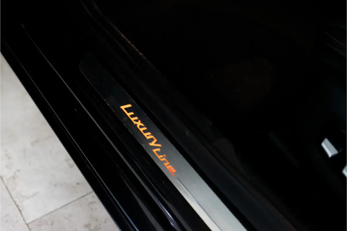 520i High Executive Edition 184PK | NL AUTO+NAP | Sfeer | LED | Trekhaak | Memory&Leder | Garantie