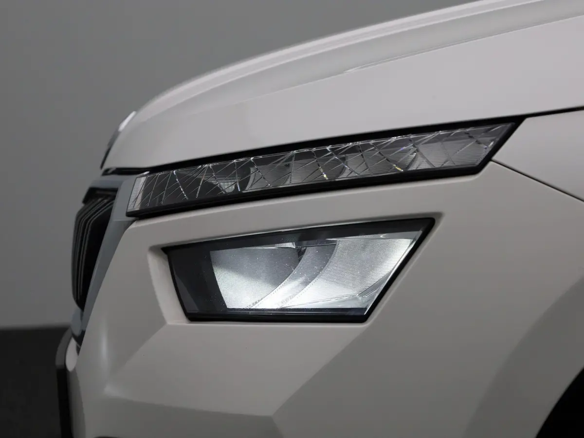 1.0 TSI Ambition | Automaat | Airco | Bluetooth | Parkeersensoren Achter |