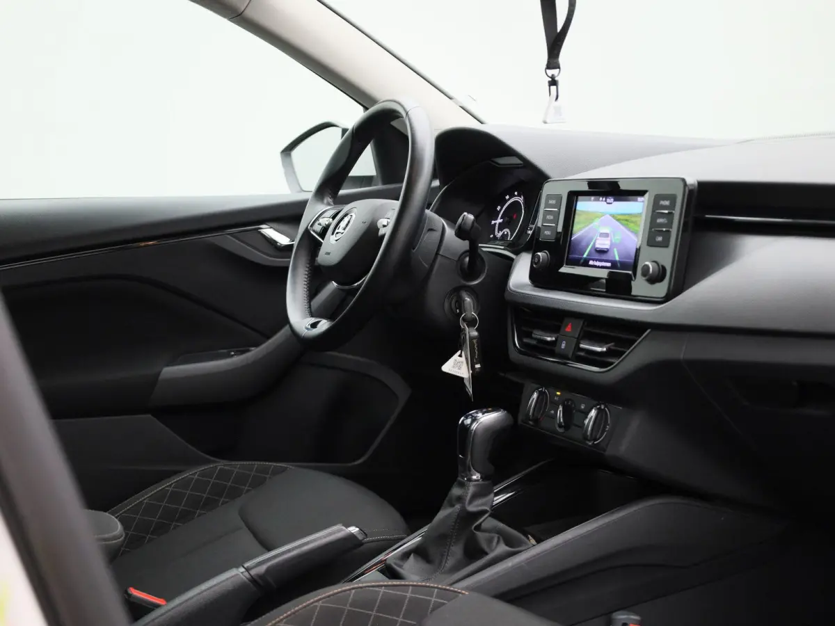 1.0 TSI Ambition | Automaat | Airco | Bluetooth | Parkeersensoren Achter |