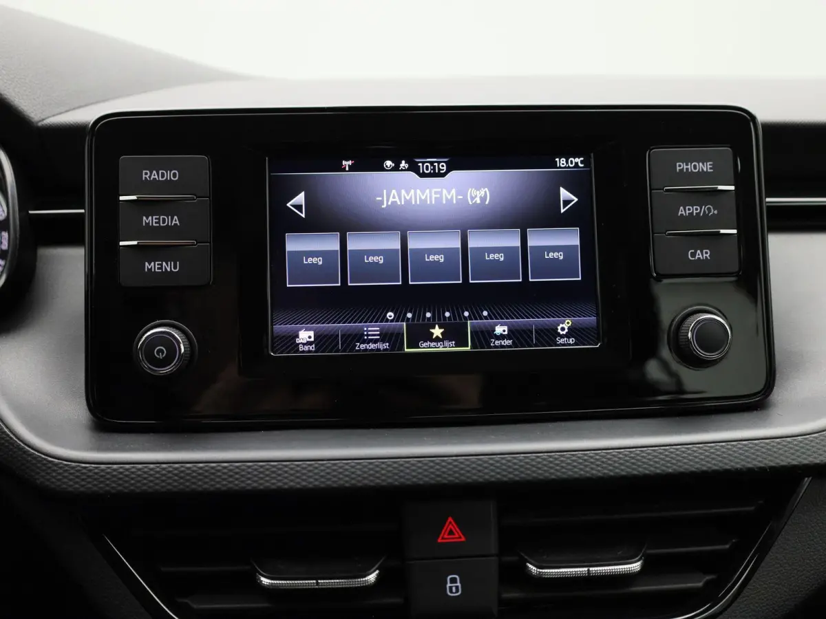 1.0 TSI Ambition | Automaat | Airco | Bluetooth | Parkeersensoren Achter |