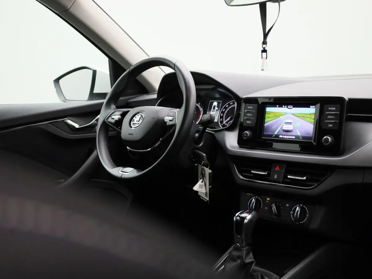 1.0 TSI Ambition | Automaat | Airco | Bluetooth | Parkeersensoren Achter |
