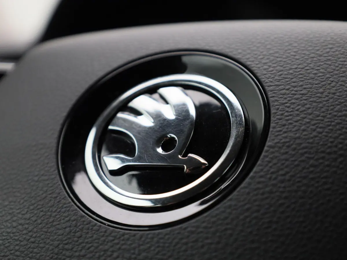 1.0 TSI Ambition | Automaat | Airco | Bluetooth | Parkeersensoren Achter |