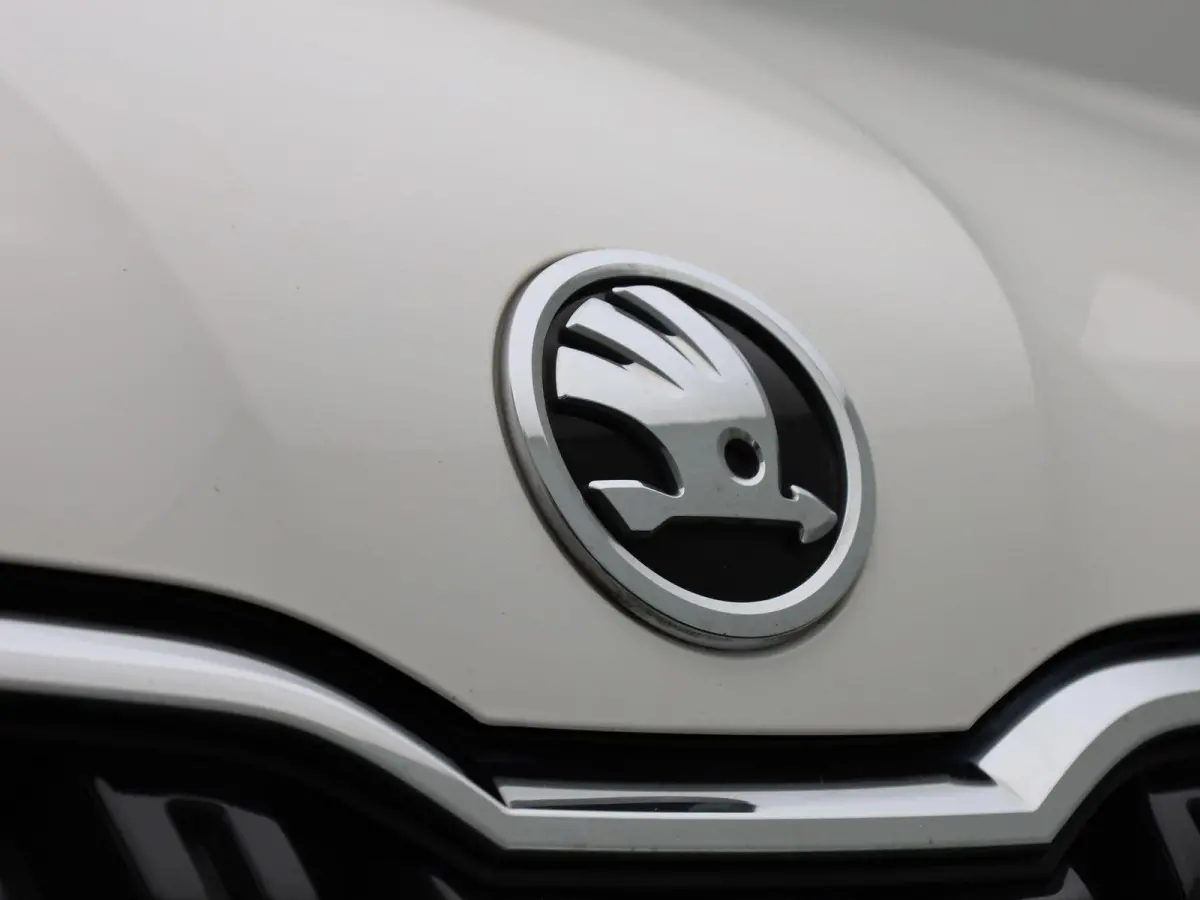1.0 TSI Ambition | Automaat | Airco | Bluetooth | Parkeersensoren Achter |