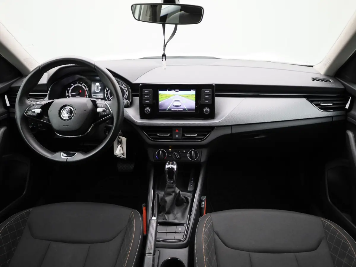 1.0 TSI Ambition | Automaat | Airco | Bluetooth | Parkeersensoren Achter |
