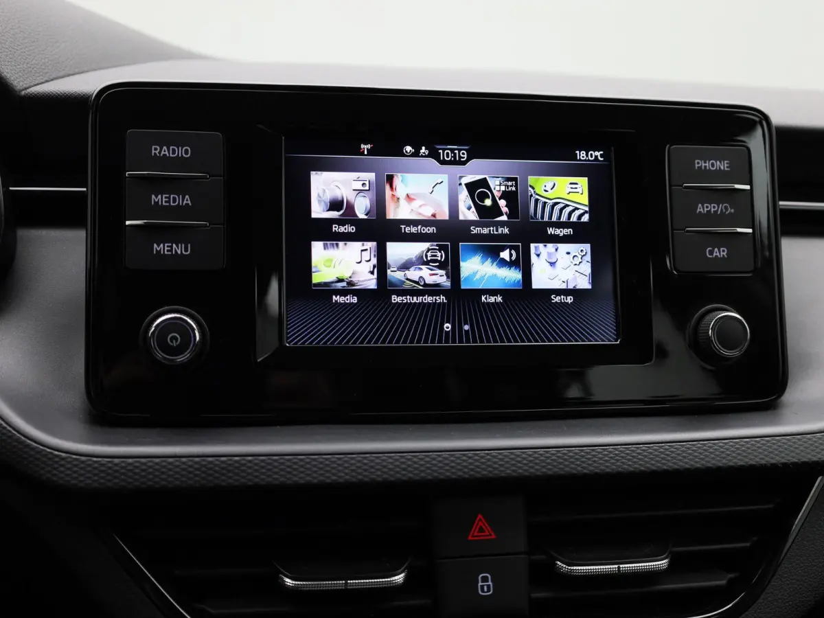 1.0 TSI Ambition | Automaat | Airco | Bluetooth | Parkeersensoren Achter |