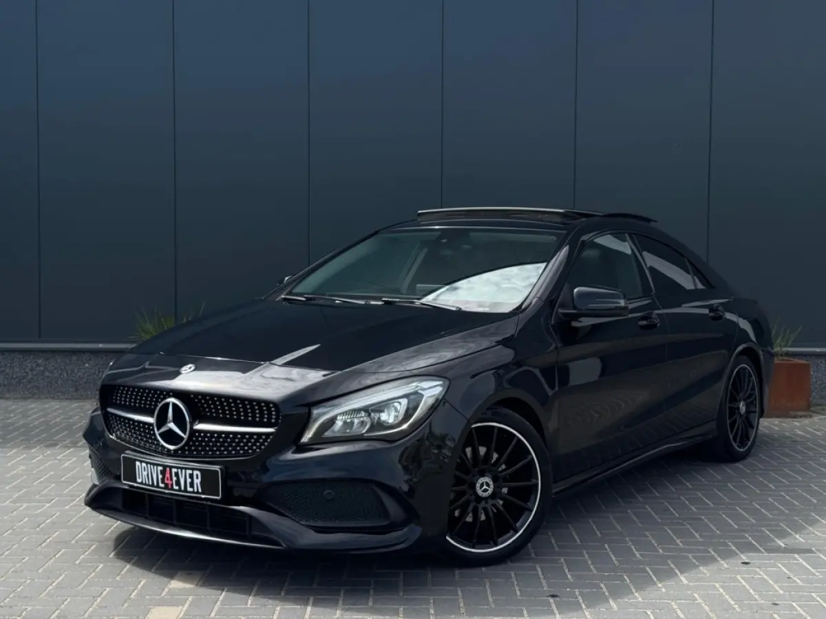 180 AMG NIGHT FULL PANO NAVI APPLE CARPLAY CAMERA PDC