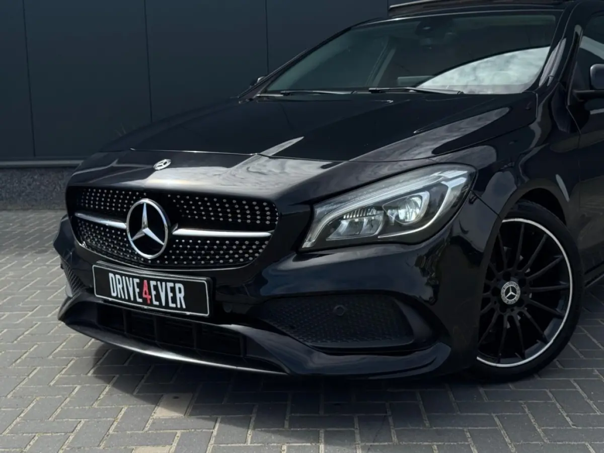 180 AMG NIGHT FULL PANO NAVI APPLE CARPLAY CAMERA PDC
