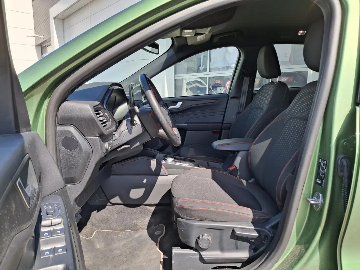 2.5 PHEV ST-Line | Trekhaak + 2100KG Trekgewicht! | Achteruitcamera | Apple Carplay & Android Auto | LED |