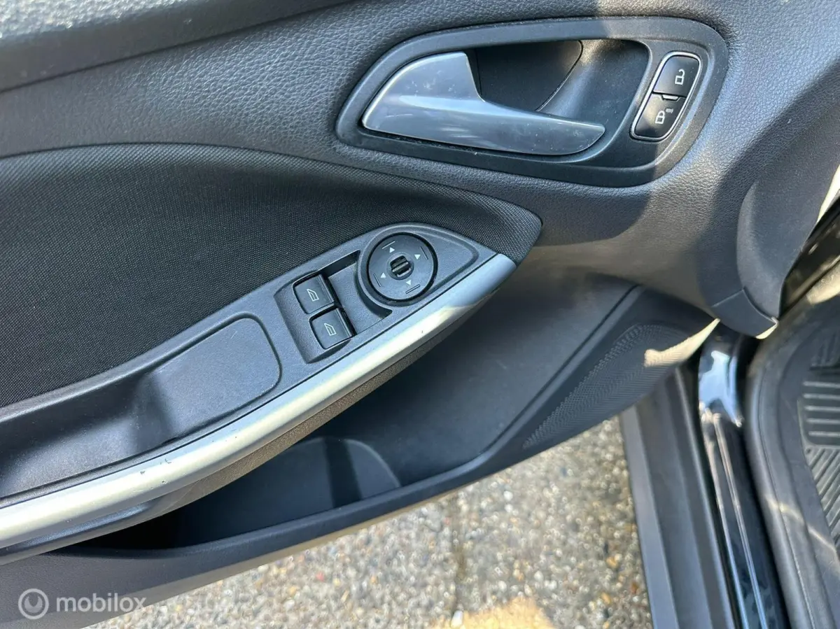 1.0 Ecoboost Trend / airco