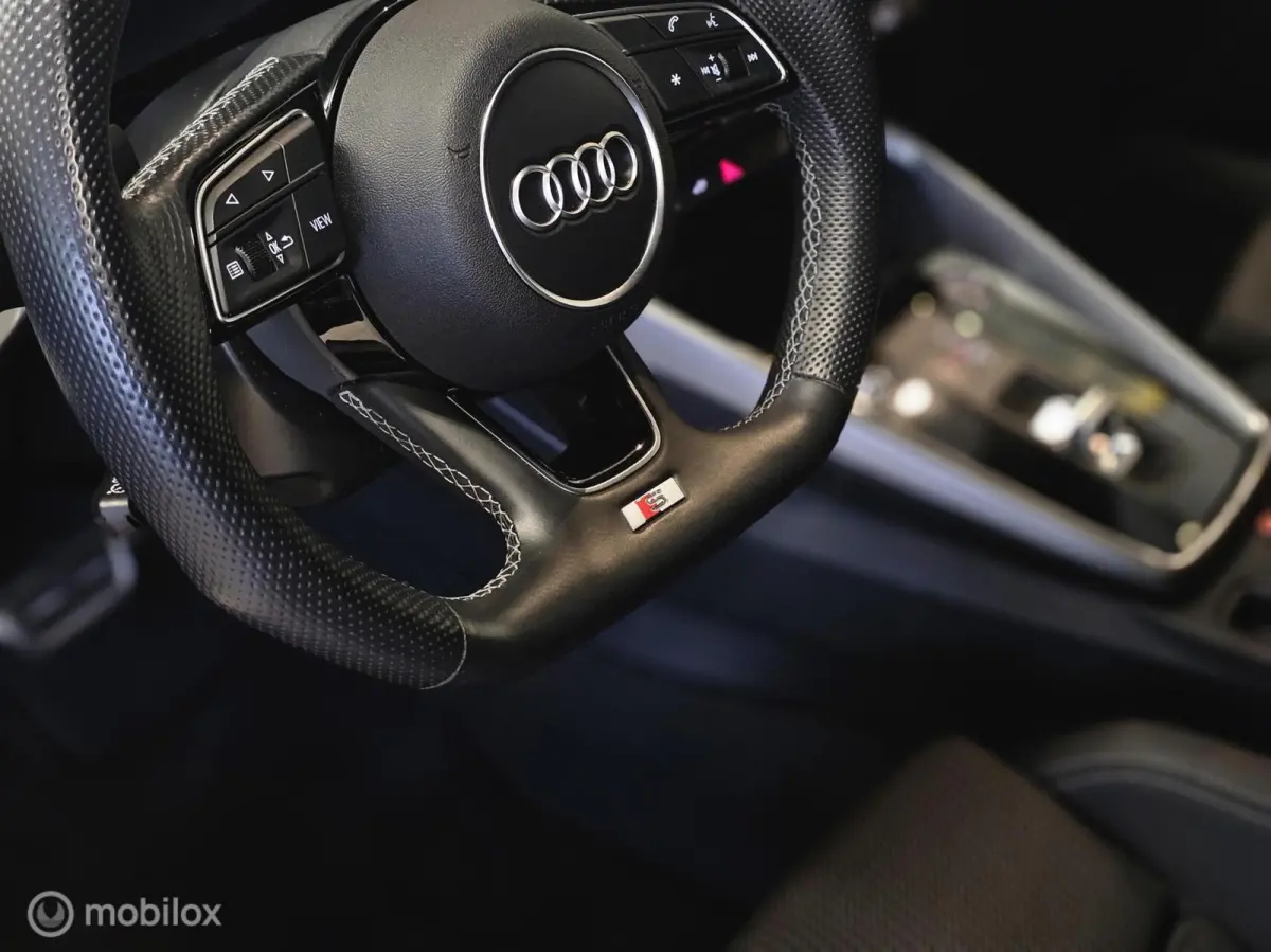 40 TFSI e 3x S-line Panorama/Keyless/Camera/ACC