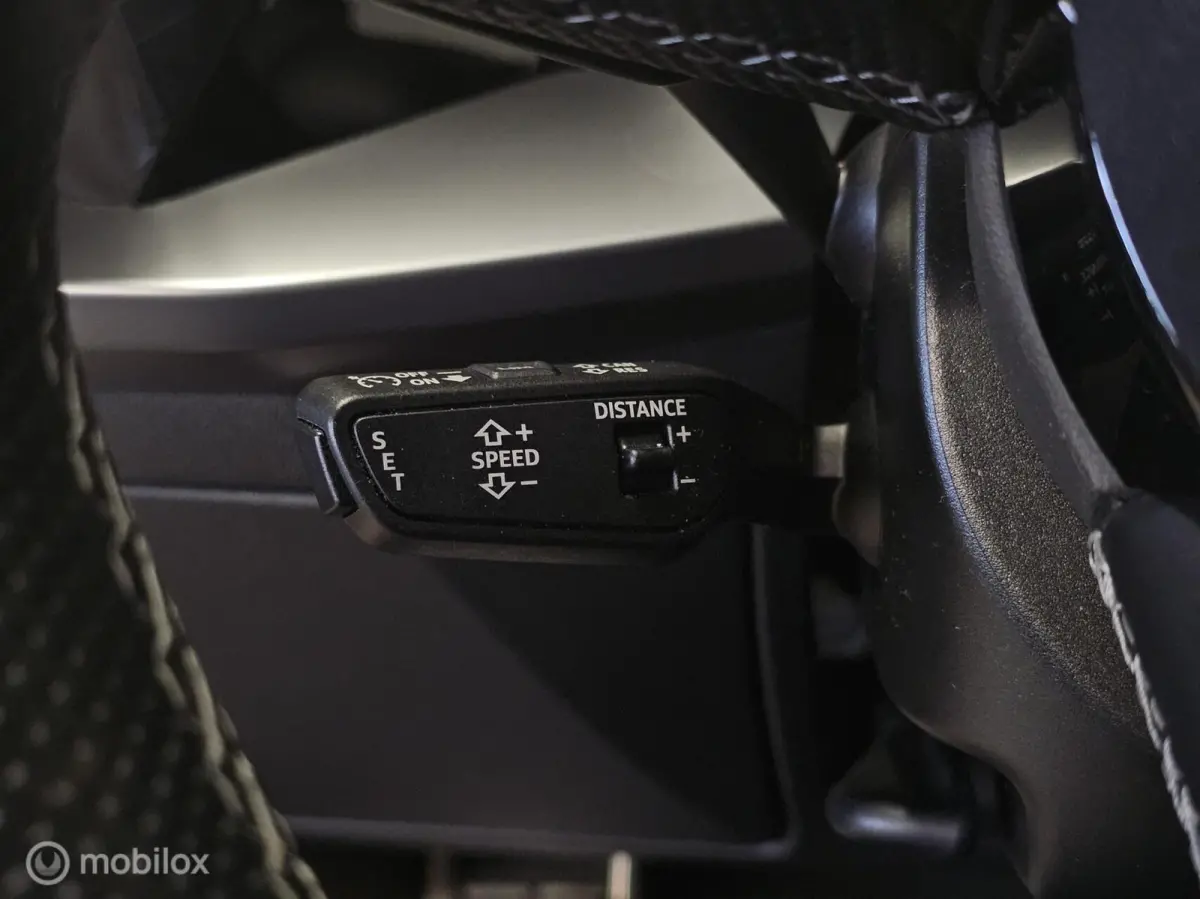 40 TFSI e 3x S-line Panorama/Keyless/Camera/ACC