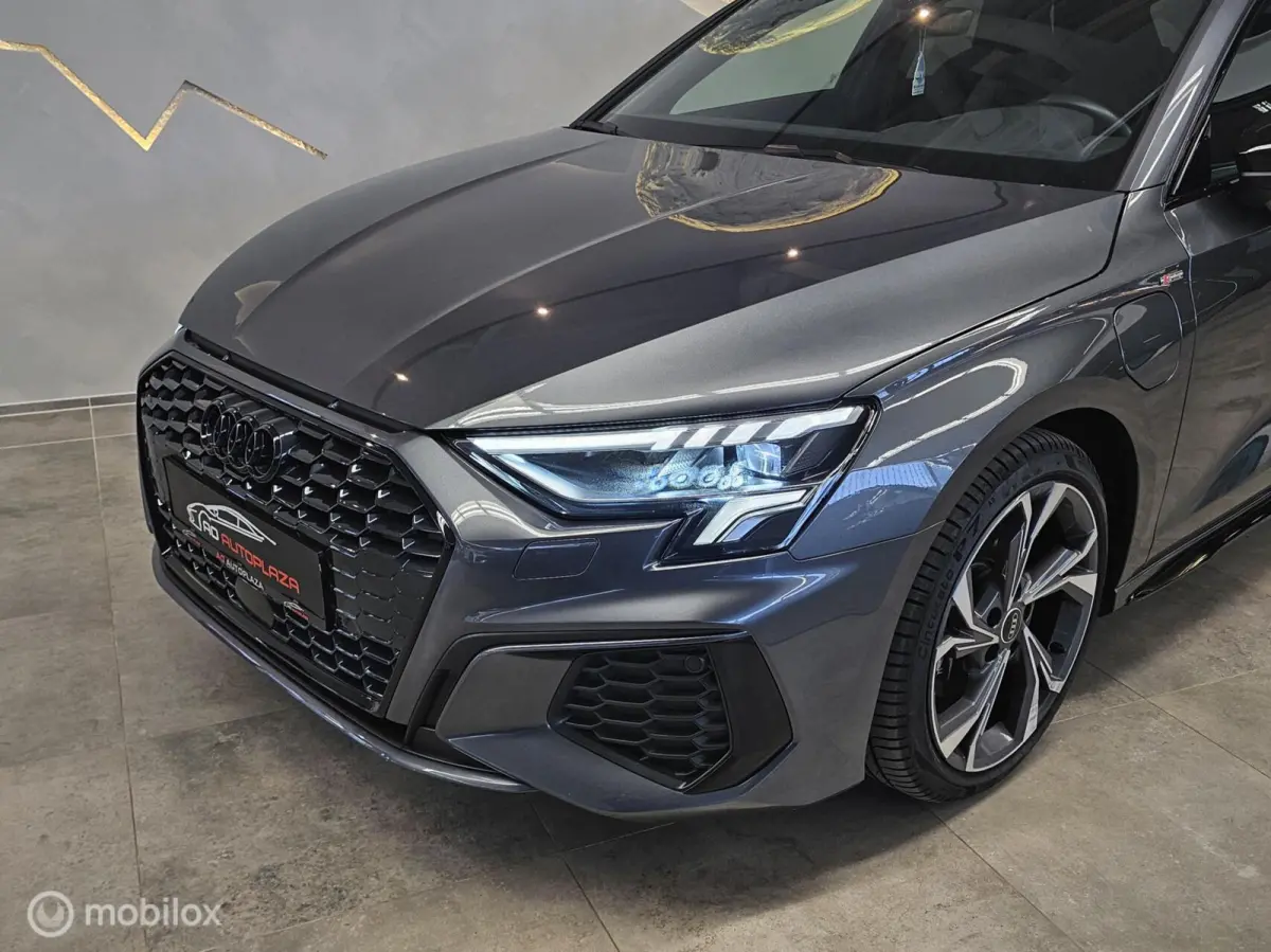 40 TFSI e 3x S-line Panorama/Keyless/Camera/ACC