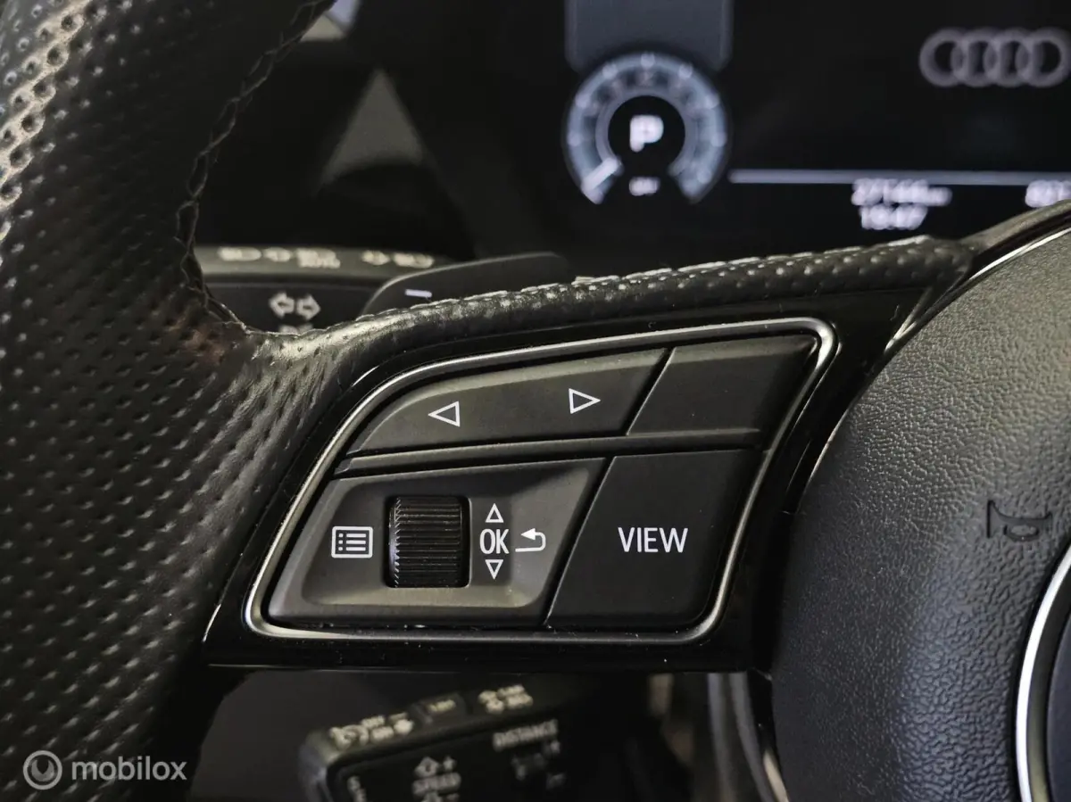 40 TFSI e 3x S-line Panorama/Keyless/Camera/ACC