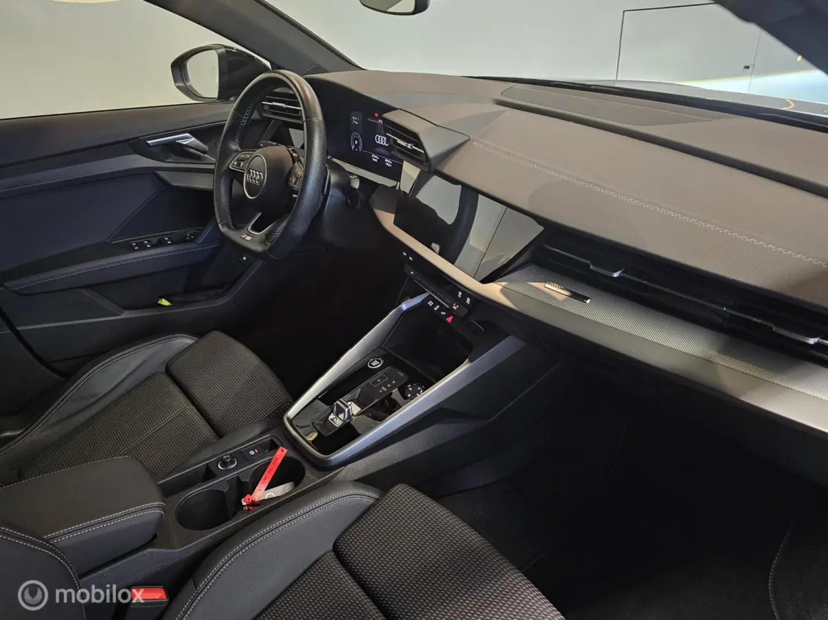 40 TFSI e 3x S-line Panorama/Keyless/Camera/ACC