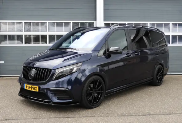 300d Lang DC Avantgarde AUT | AMG | LUCHTVERING | BURMESTER | 360° CAMERA