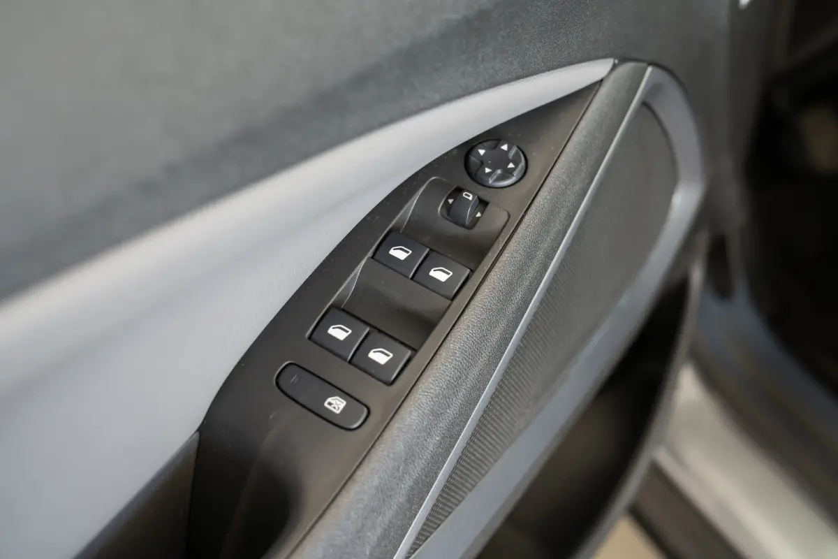 1.2 Turbo Innovation | Climate Controle | Navigatie | Parkeersensoren | Apple Carplay & Android Auto | Bluetooth |