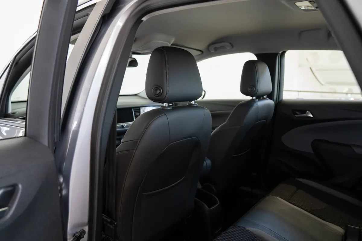 1.2 Turbo Innovation | Climate Controle | Navigatie | Parkeersensoren | Apple Carplay & Android Auto | Bluetooth |