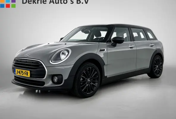 Mini 2.0D 150PK Cooper Business Edition / Airco-ecc./ Stoelverwarming / Navigatie / Trekhaak / Dab / Pdc. A / Radio multimedia / Apk 04-2026