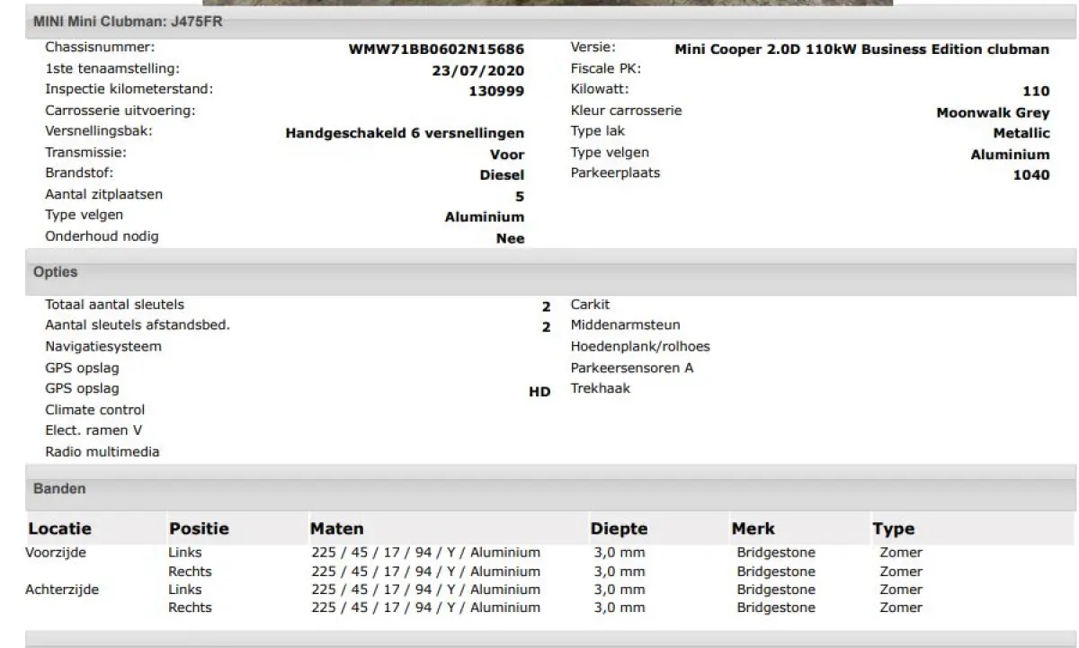 Mini 2.0D 150PK Cooper Business Edition / Airco-ecc./ Stoelverwarming / Navigatie / Trekhaak / Dab / Pdc. A / Radio multimedia / Apk 04-2026