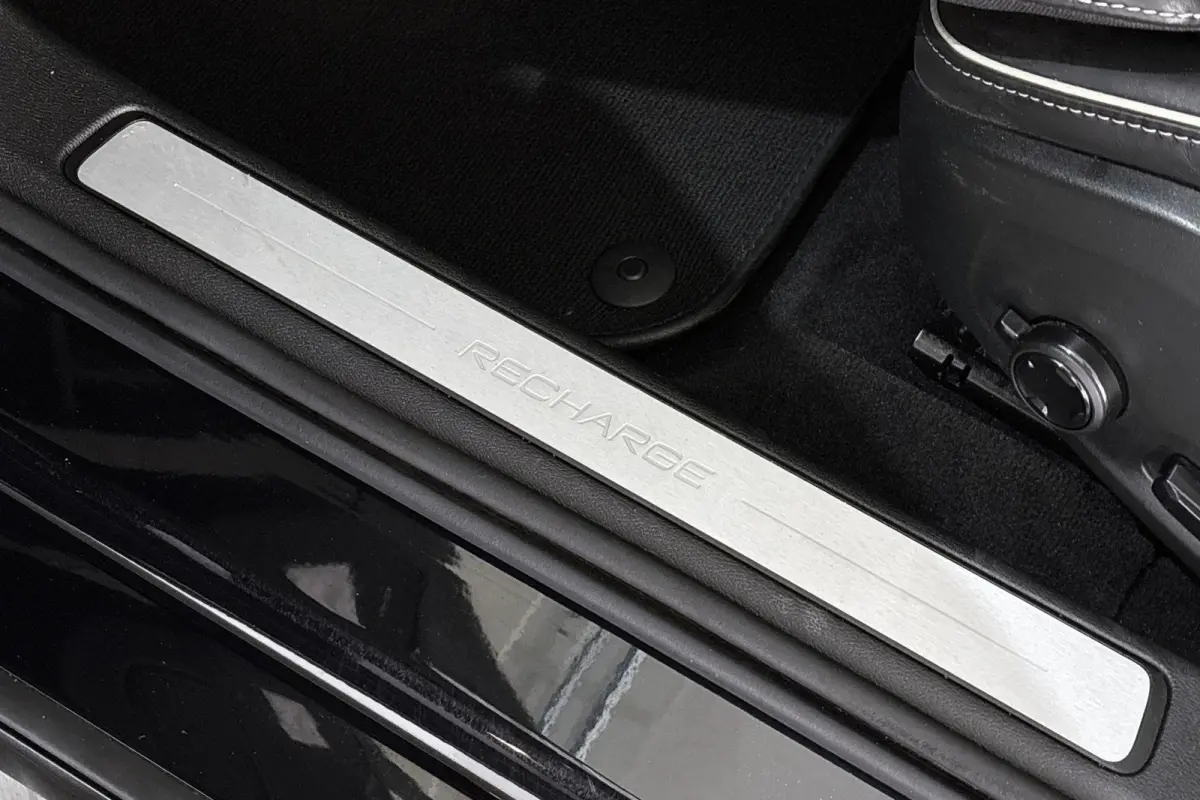 2.0 T6 Recharge AWD R-Design Panoramadak 19" Achteruitrijcamera