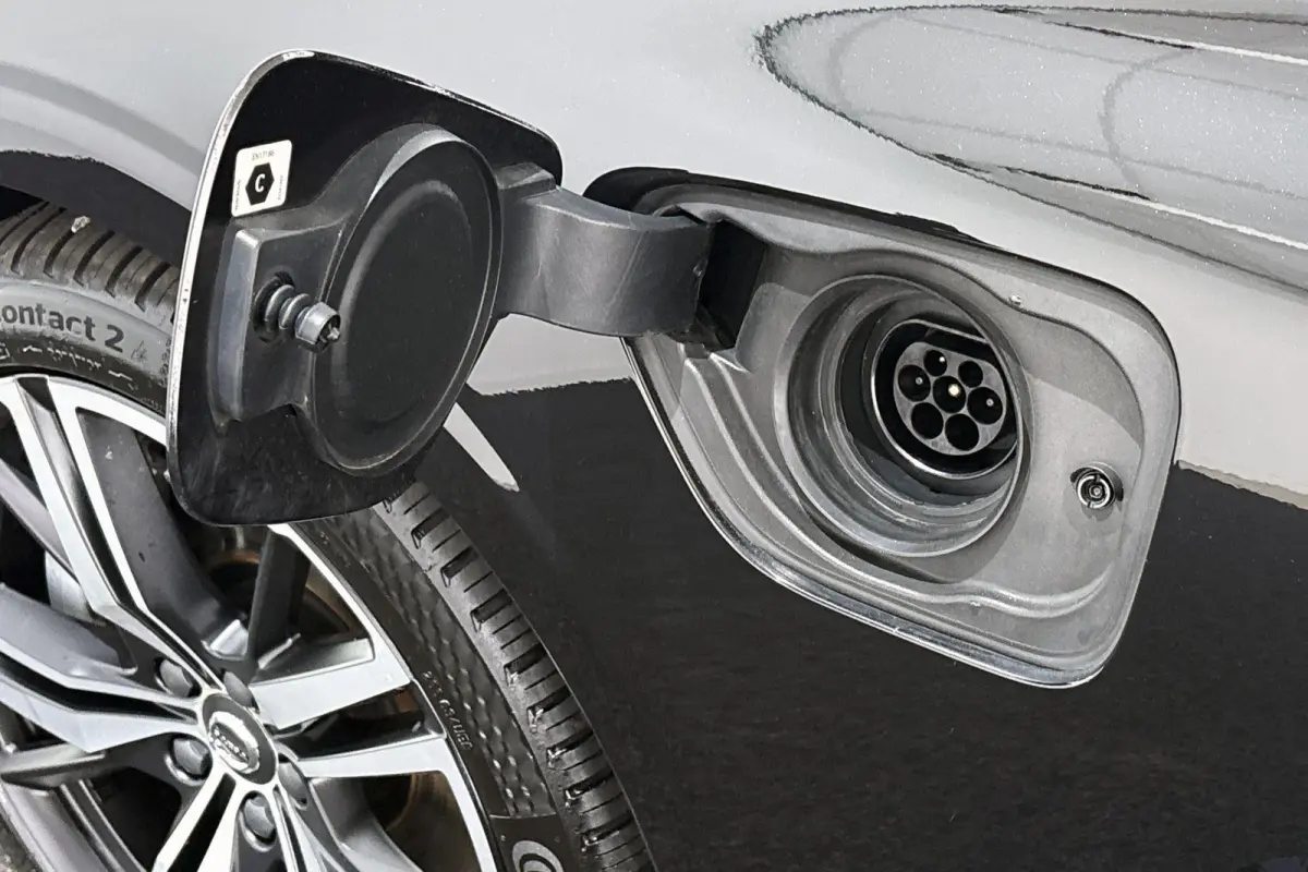 2.0 T6 Recharge AWD R-Design Panoramadak 19" Achteruitrijcamera