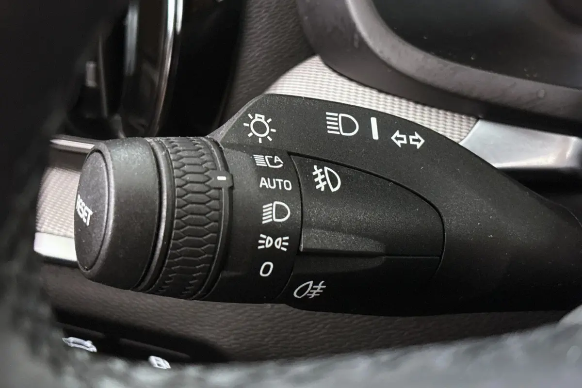 2.0 T6 Recharge AWD R-Design Panoramadak 19" Achteruitrijcamera
