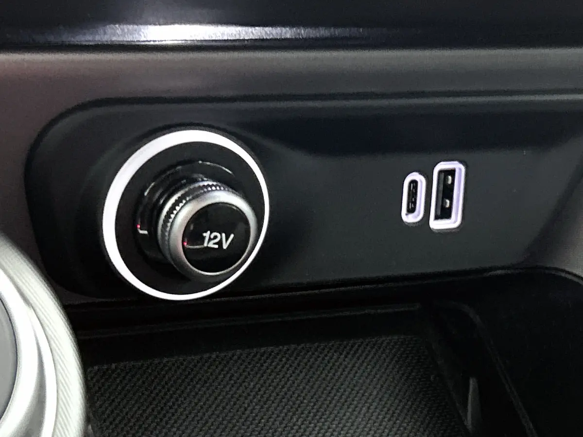 1.5T 131PK Automaat Sprint / Pdc.V+A / Stoel+Stuur verwarming / Navigatie / Lmv / Adaptive Cruise / Carplay / Apk 10-2027
