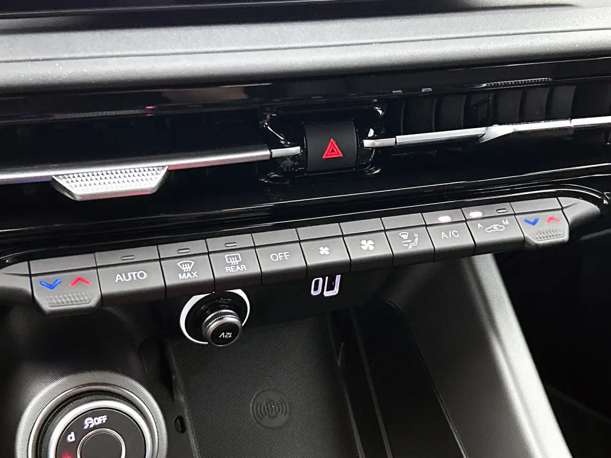 1.5T 131PK Automaat Sprint / Pdc.V+A / Stoel+Stuur verwarming / Navigatie / Lmv / Adaptive Cruise / Carplay / Apk 10-2027