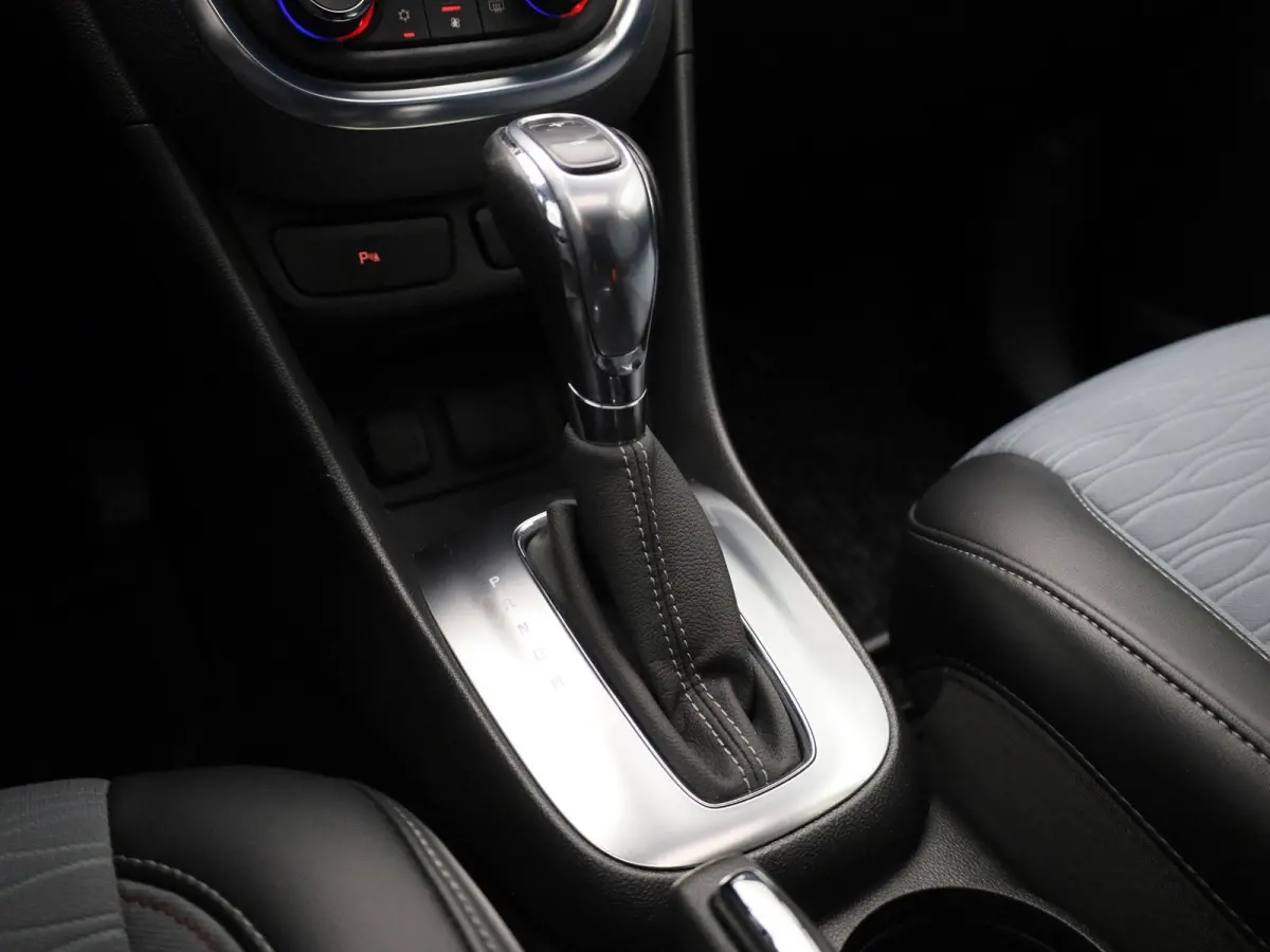 1.4 T Innovation | Automaat | Camera | Panoramadak | Cruise Control | Navigatie |