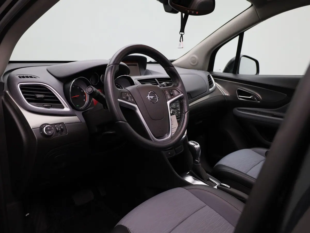 1.4 T Innovation | Automaat | Camera | Panoramadak | Cruise Control | Navigatie |