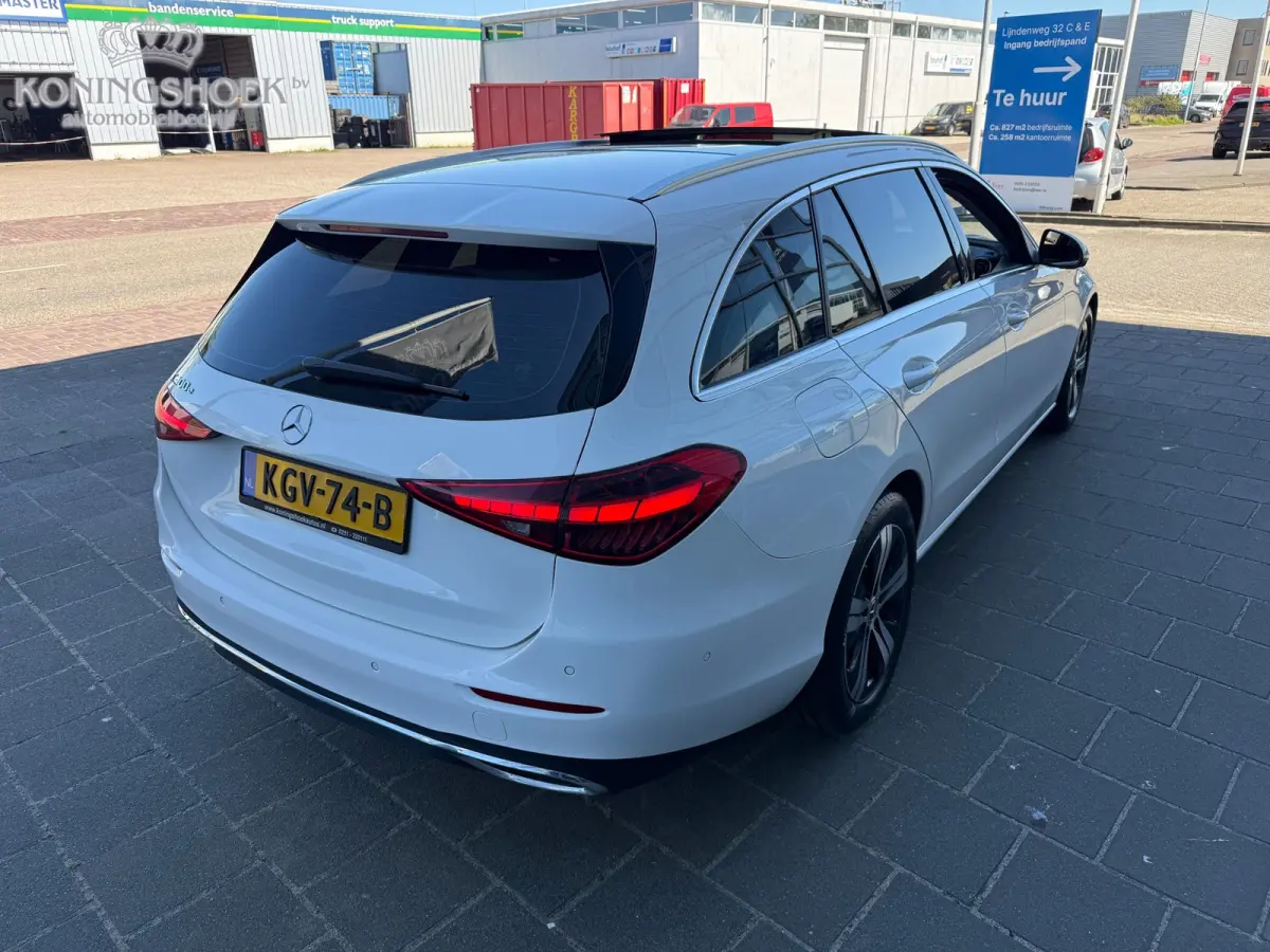 300 e Luxury Line