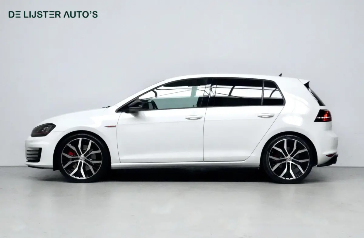 2.0 TSI GTI Performance | CarPlay | Stoelverwarming | Cruise | Climate | Pdc | Led | 19 Inch | Sfeer | Dynaudio |