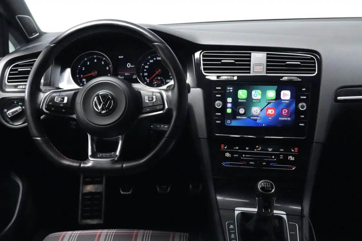 2.0 TSI GTI Performance | CarPlay | Stoelverwarming | Cruise | Climate | Pdc | Led | 19 Inch | Sfeer | Dynaudio |