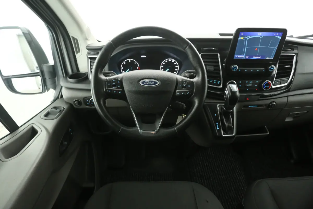 2.0 TDCI L2H2 185PK Limited | Automaat | Airco | Cruise | Carplay | 3 Zits | Trekhaak | Navi | Bi-Xenon | Parkeersens.