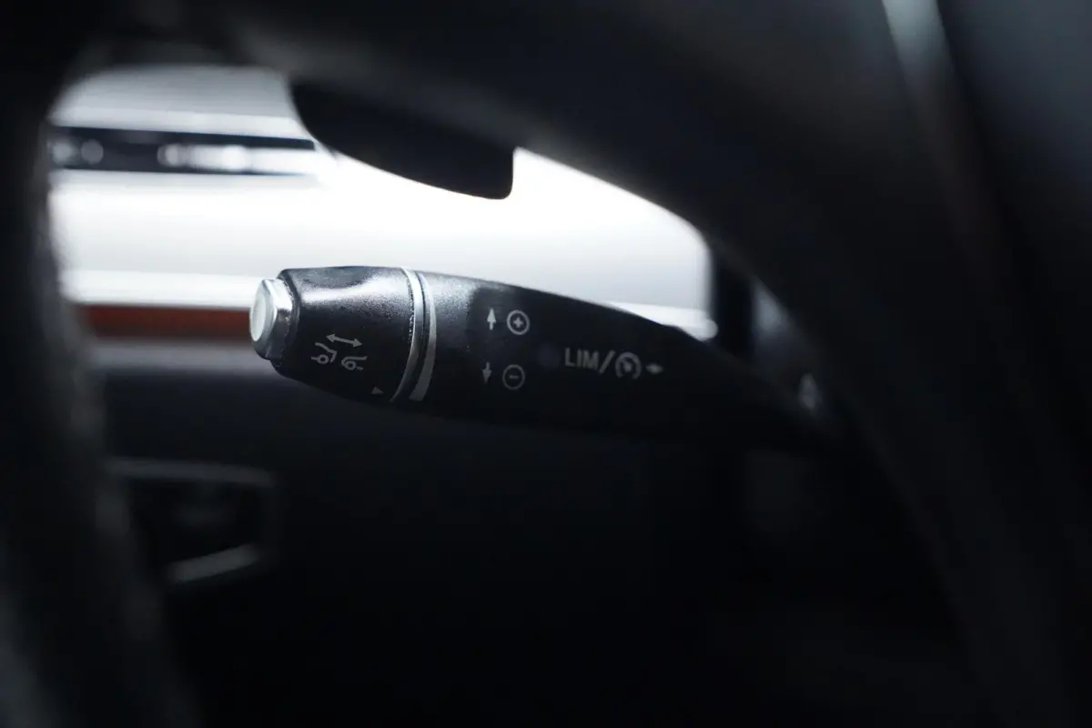 350 d 4Matic Avantgarde Head up Burmester Sportstoelen Leder Stoelverwarming/ventilatie Camera Distronic