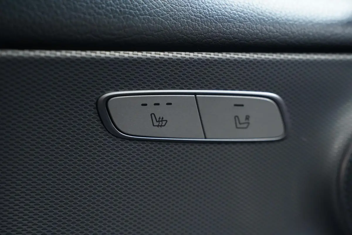 350 d 4Matic Avantgarde Head up Burmester Sportstoelen Leder Stoelverwarming/ventilatie Camera Distronic
