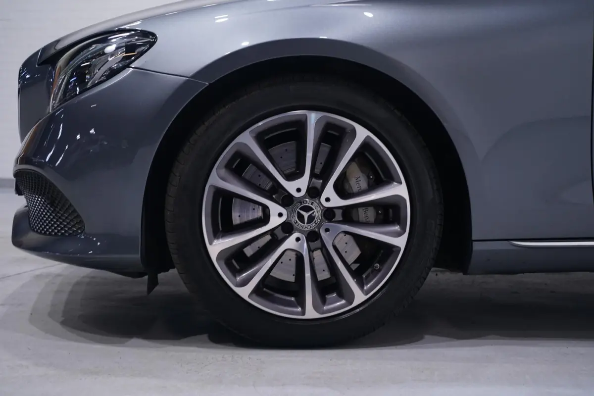 350 d 4Matic Avantgarde Head up Burmester Sportstoelen Leder Stoelverwarming/ventilatie Camera Distronic