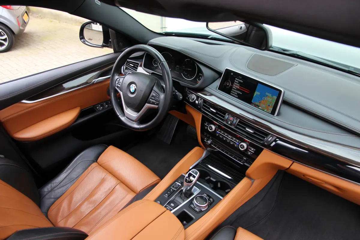 xDrive40d High Executive | Pano | H/K | Ventilatie | 360 | Memory