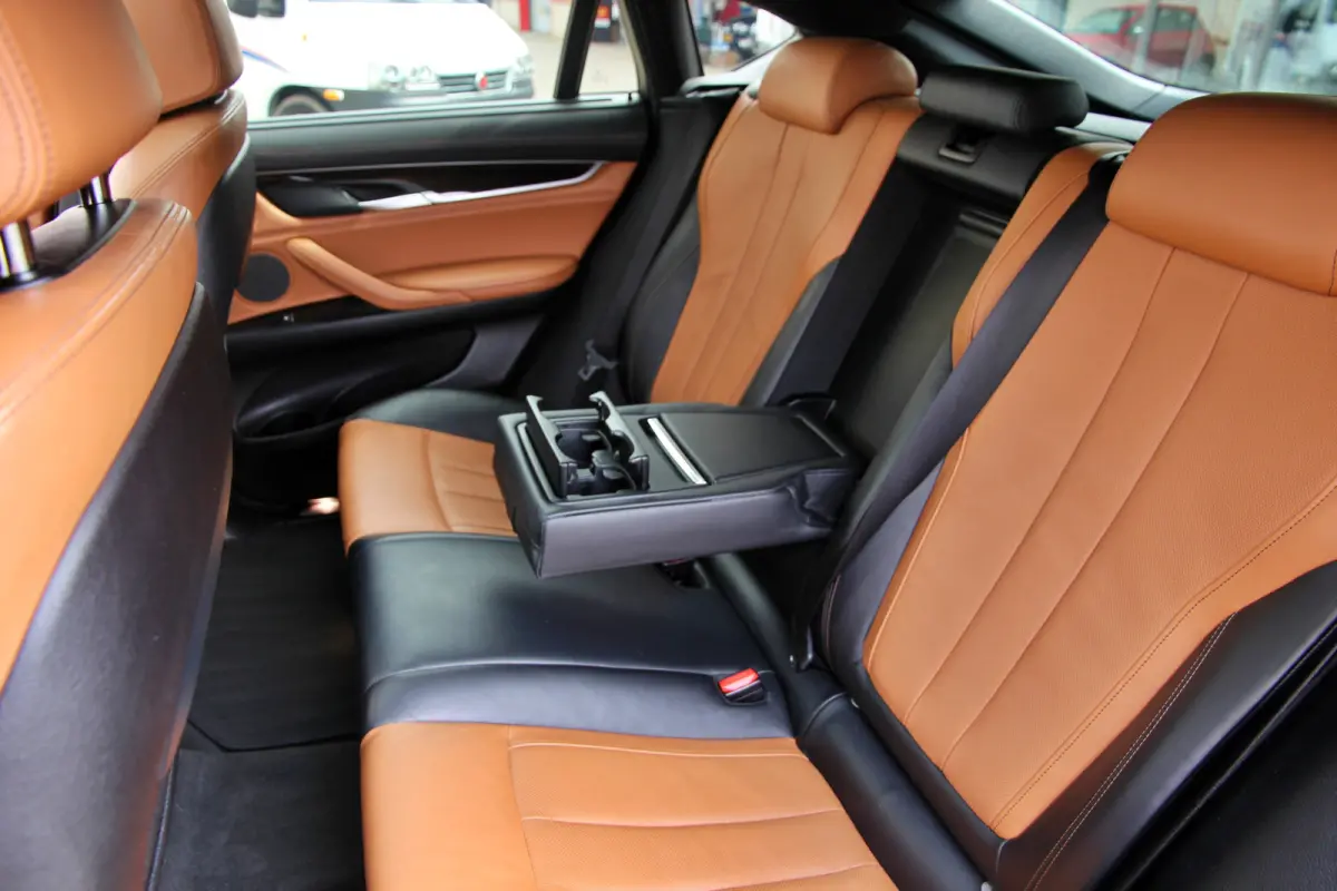 xDrive40d High Executive | Pano | H/K | Ventilatie | 360 | Memory