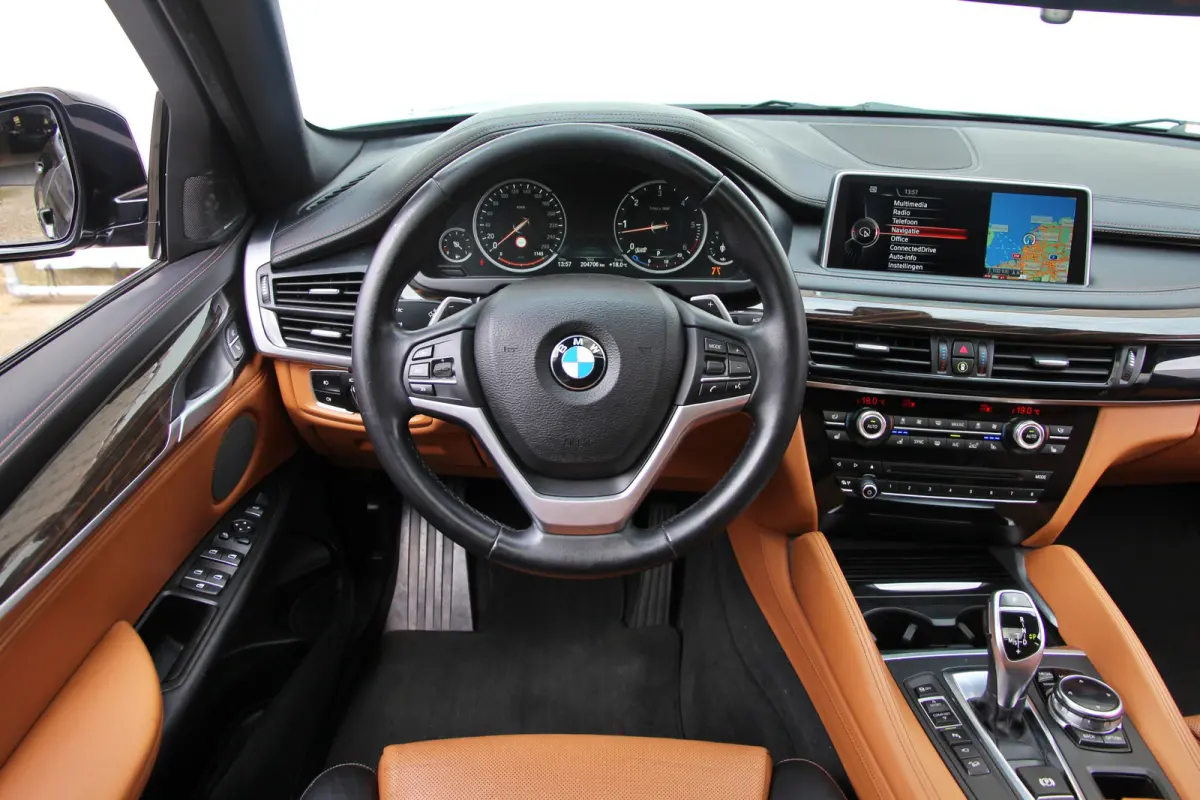 xDrive40d High Executive | Pano | H/K | Ventilatie | 360 | Memory