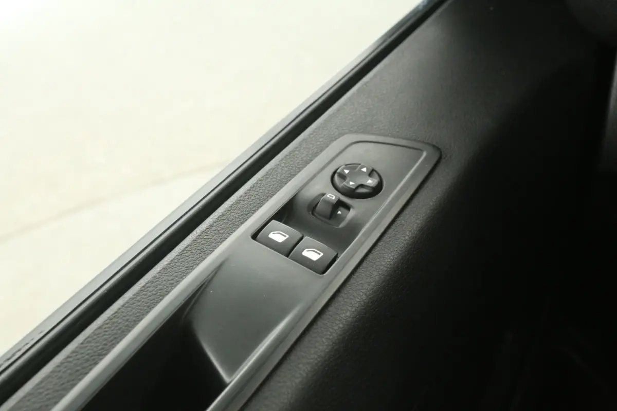 1.5 L2H1 | MARGE | Airco | Cruise | Trekhaak | Parkeersens.