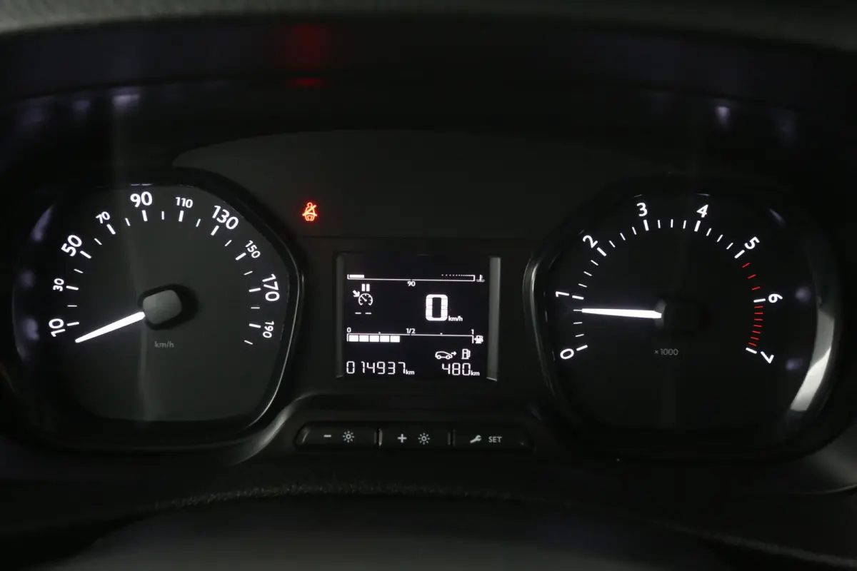 1.5 L2H1 | MARGE | Airco | Cruise | Trekhaak | Parkeersens.