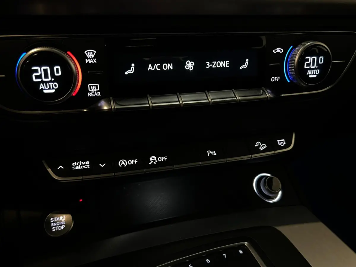 2.0 TFSI Quattro / S Line / Pano / NL-auto / Virtual
