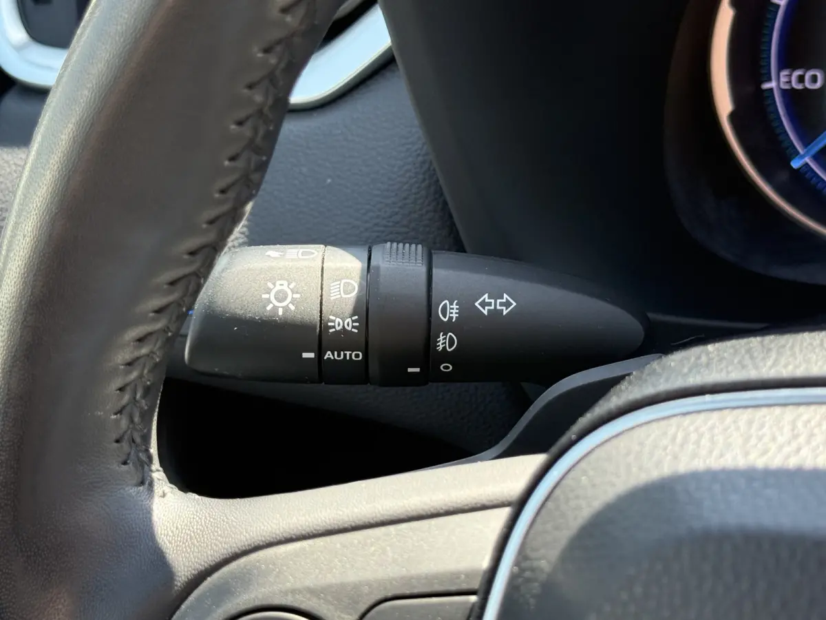 2.5 Hybrid AWD Bi-Tone | ACC | Leder | Camera | Keyless | 18 inch